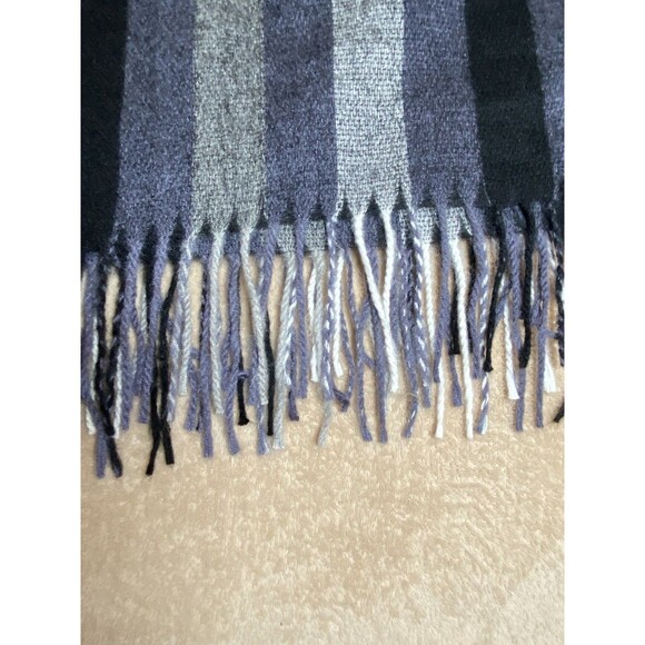 Banana Republic Cashmere Blend Blanket Wrap Purple Plaid One Size Soft Cozy - Picture 6 of 12